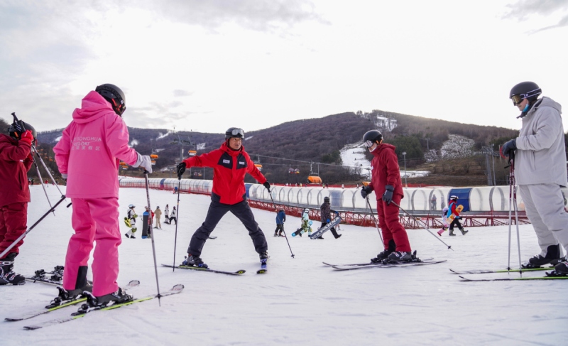 L'économie de la glace et de la neige en pleine expansion en hiver dans le nord de la Chine