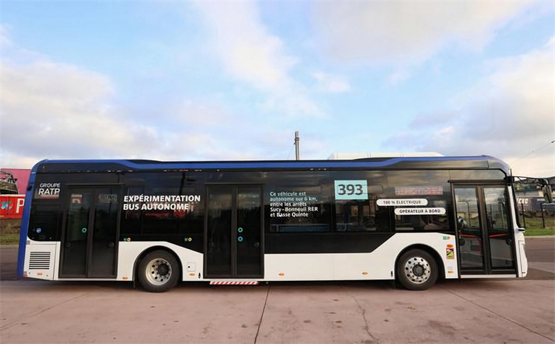 Un bus à conduite autonome fabriqué par une société chinoise va circuler en France