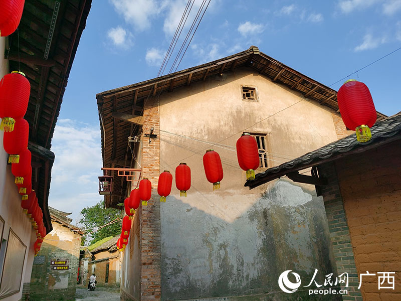 Guangxi : le rajeunissement d'un village traditionnel de Yulin