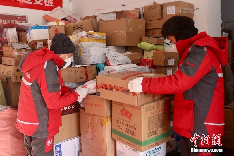 Beijing : le secteur logistique reprend le travail, accélérant la vitesse des livraisons