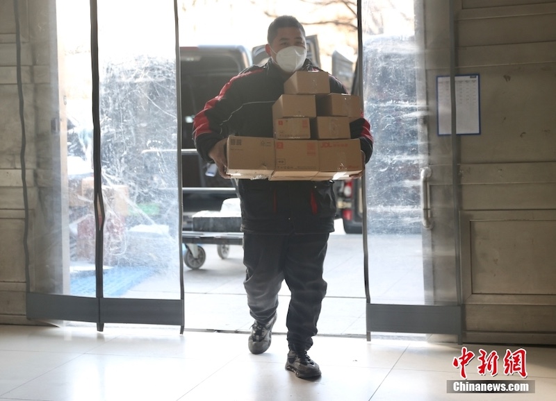 Beijing : le secteur logistique reprend le travail, accélérant la vitesse des livraisons