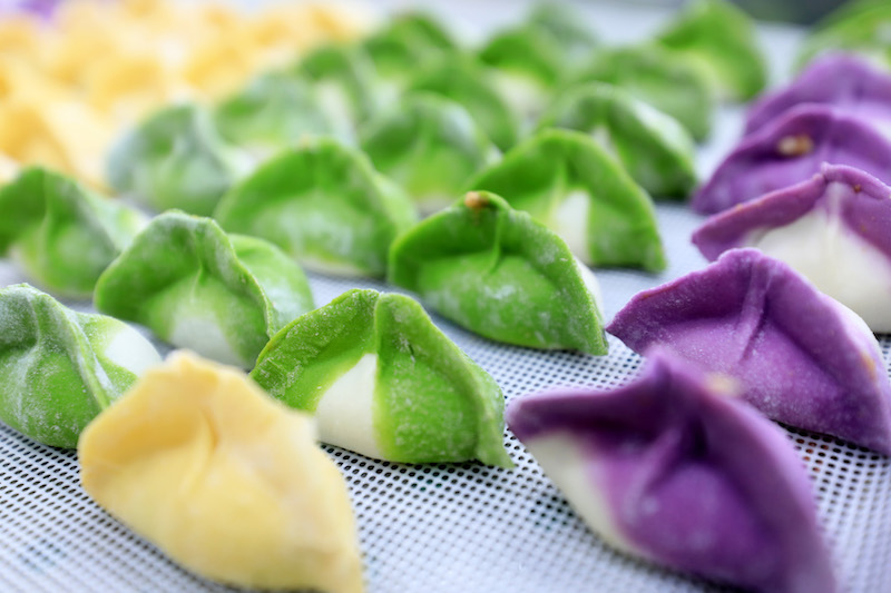 Le ? Solstice d'hiver ? célébré avec des raviolis colorés  