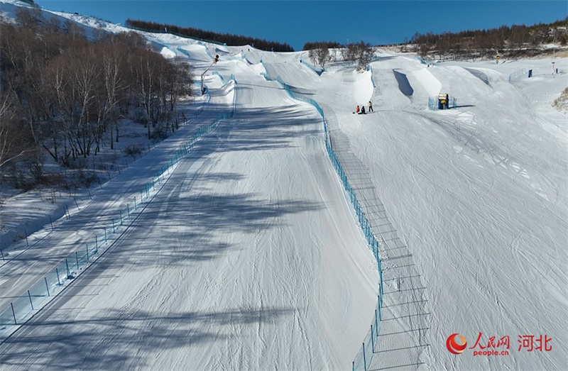 Hebei : découvrir la piste de championnat, accueillir une charmante saison de ski à Zhangjiakou