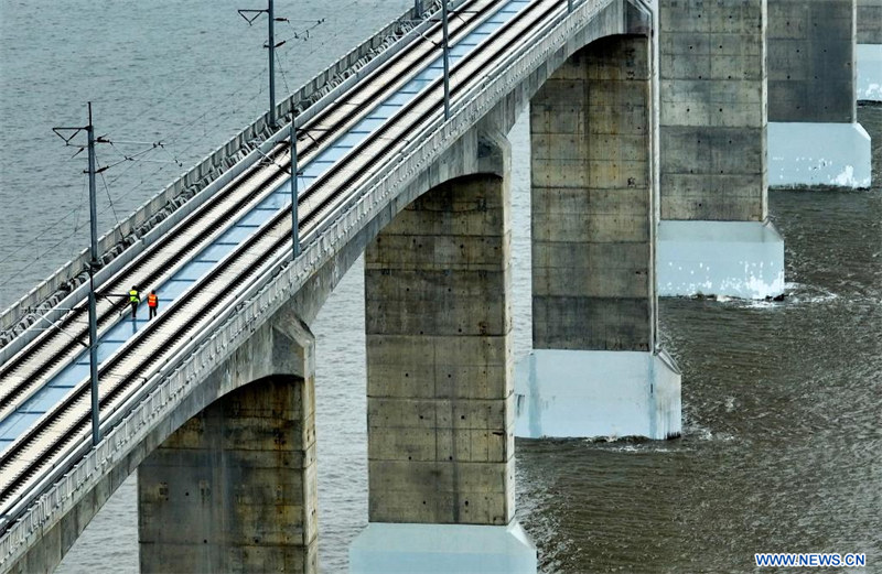 Chine : construction du chemin de fer Fujian-Xiamen