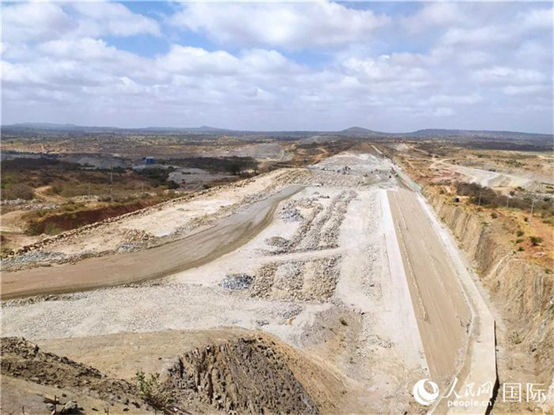 Une entreprise chinoise construit des barrages pour aider le développement économique du Kenya