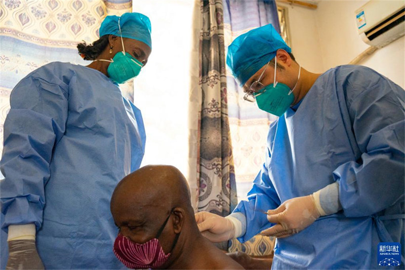 En images : l'équipe médicale chinoise d'aide à la République centrafricaine