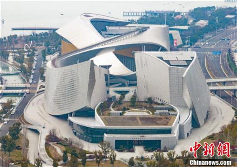 Jiangsu : vu du ciel, le centre culturel de la baie de Suzhou ressemble à une ? base extraterrestre ?