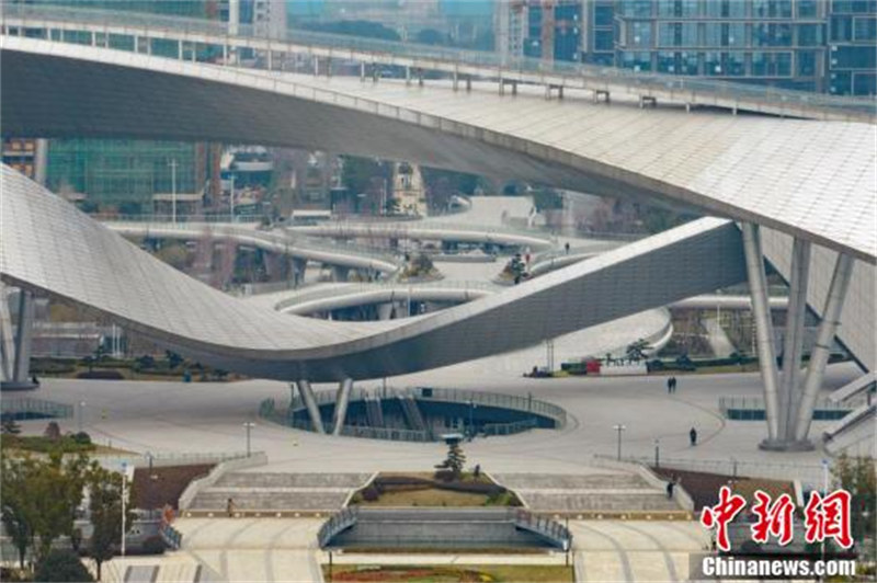 Jiangsu : vu du ciel, le centre culturel de la baie de Suzhou ressemble à une ? base extraterrestre ?