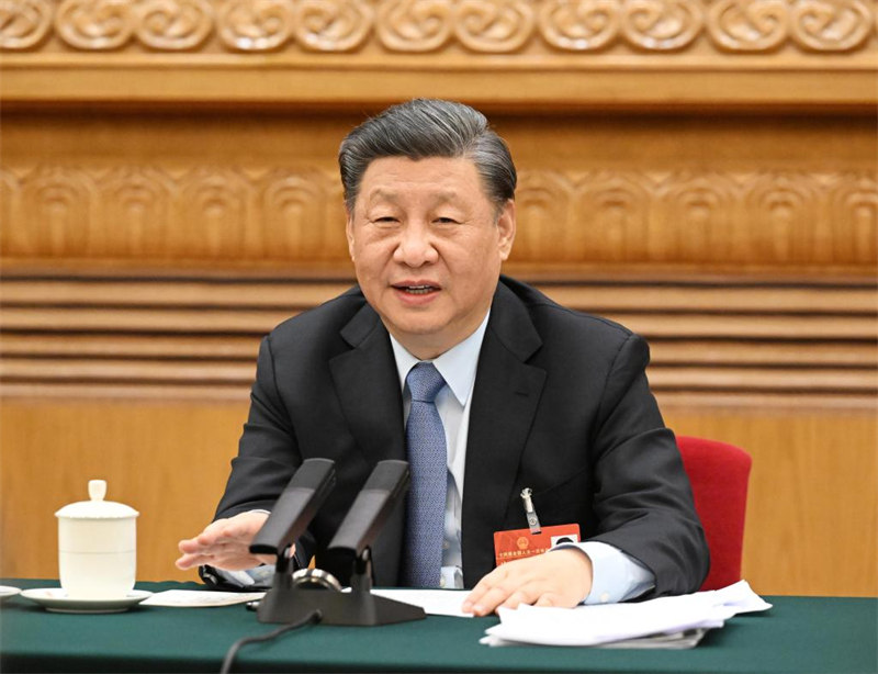 Xi Jinping participe à une délibération de la délégation du Jiangsu lors de la session législative annuelle