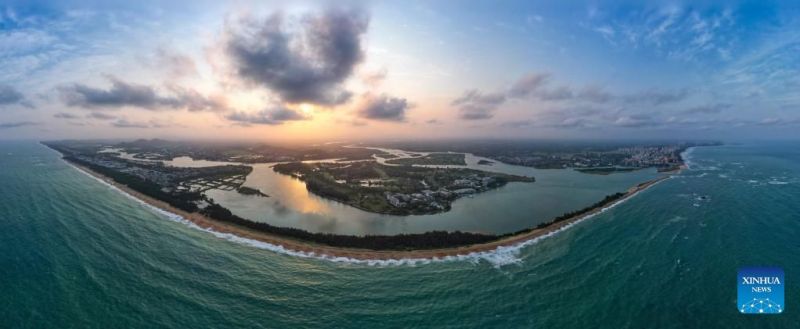 Photo aérienne prise le 14 mars 2023 montrant une vue de l'?le Dongyu à Bo'ao, dans la province insulaire de Hainan (sud de la Chine). (Yang Guanyu / Xinhua)