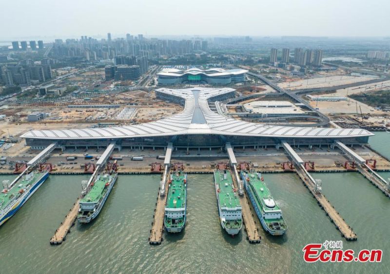 Hainan : le terminal de ferry de Xinhai en construction à Haikou