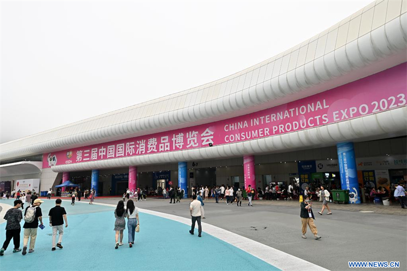 Chine : nombre de visites record pour une exposition des produits de consommation