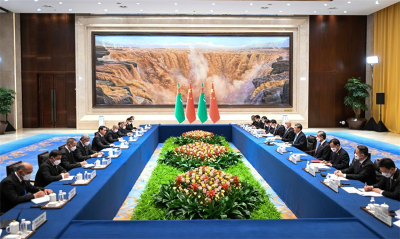 Xi Jinping rencontre le président turkmène