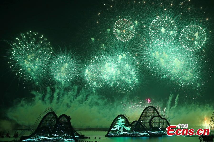 Jiangxi?: le grand feu d'artifice de Pingxiang, un véritable festin visuel