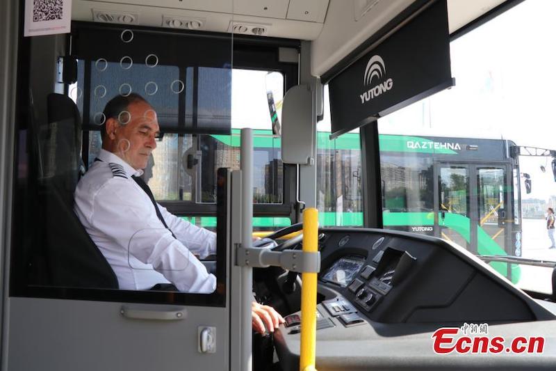 Des autobus de passagers fabriqués en Chine livrés au Kazakhstan