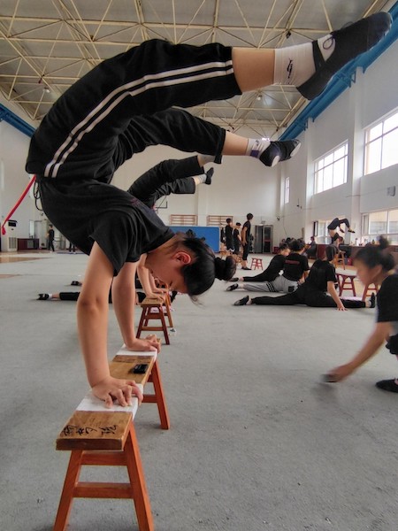 Hebei: la transmission et le rayonnement de l'acrobatie traditionnelle