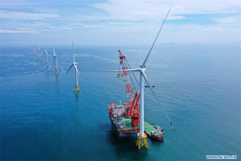 L'éolienne offshore de 16 mégawatts mise en service au large de la c?te est de la Chine