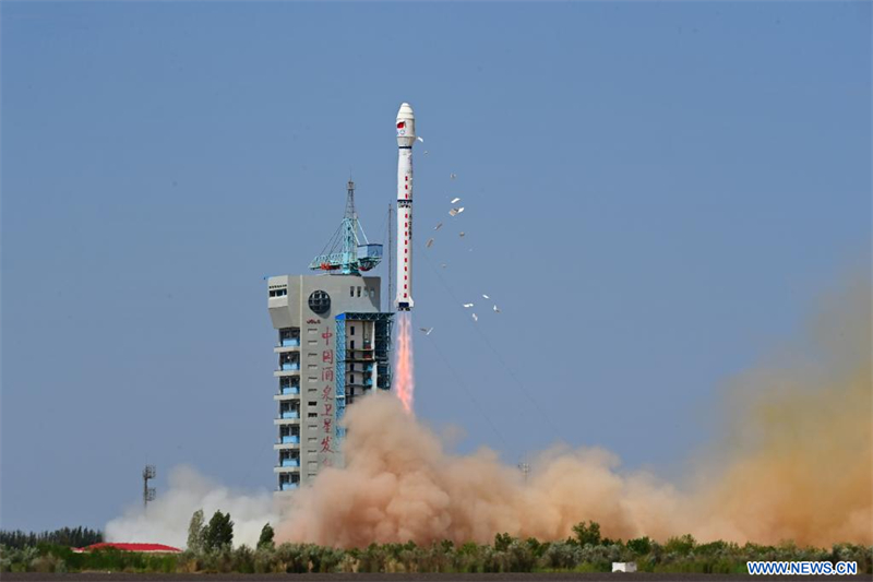 La Chine lance un satellite Fengyun-3