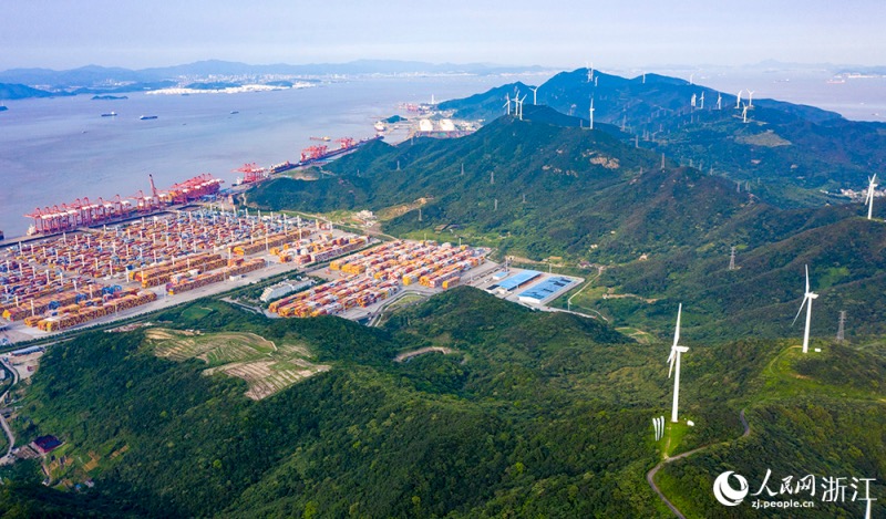 Le nombre de routes de l'initiative ? La Ceinture et la Route ? du port de Ningbo-Zhoushan atteint 125