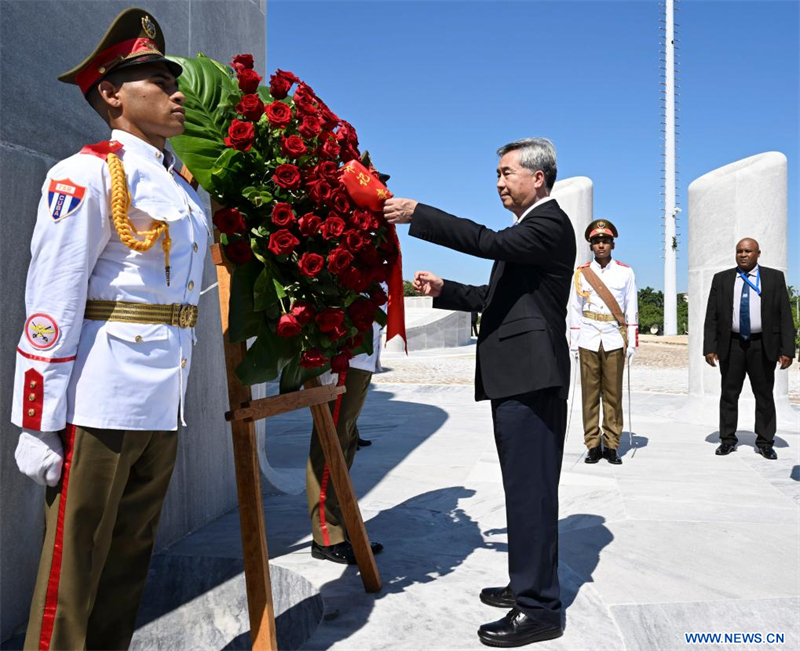 La Chine et Cuba se soutiendront mutuellement sur les questions relatives à leurs intérêts fondamentaux, selon un haut responsable du Parti communiste chinois