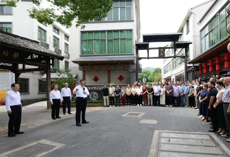 Xi Jinping inspecte la ville de Jinhua dans la province du Zhejiang