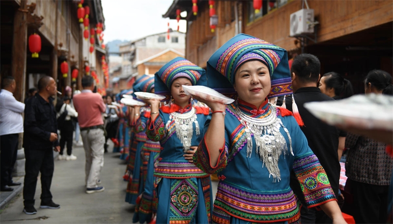 Guangxi : Longsheng célèbre la pêche avec son ?Festival du poisson?