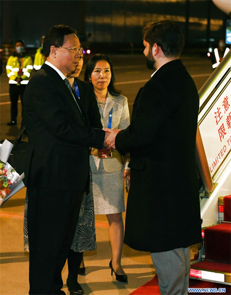 Arrivée du président chilien à Beijing pour le 3e Forum de 