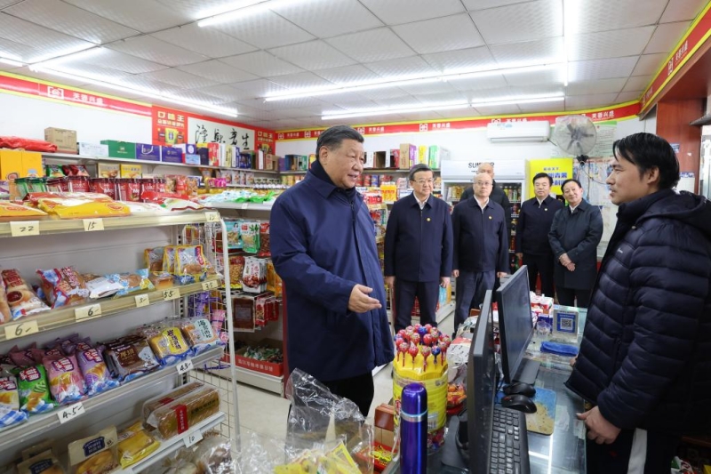 Xi Jinping inspecte la reconstruction après les inondations à Beijing et au Hebei