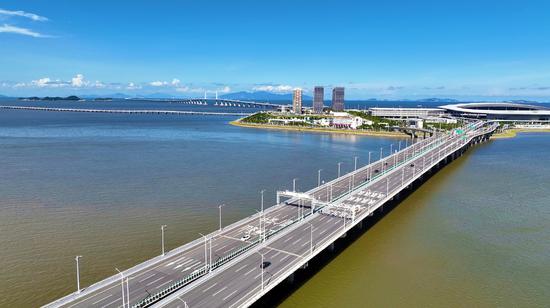 Photo du pont Hong Kong-Zhuhai-Macao. (Photo / Xinhua)