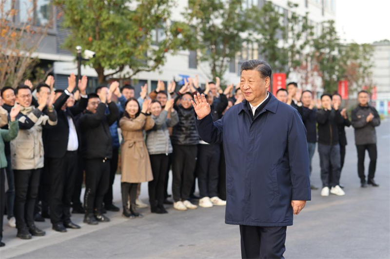 Xi Jinping insiste sur la nécessité d'accélérer le processus visant à faire de Shanghai une métropole internationale socialiste moderne