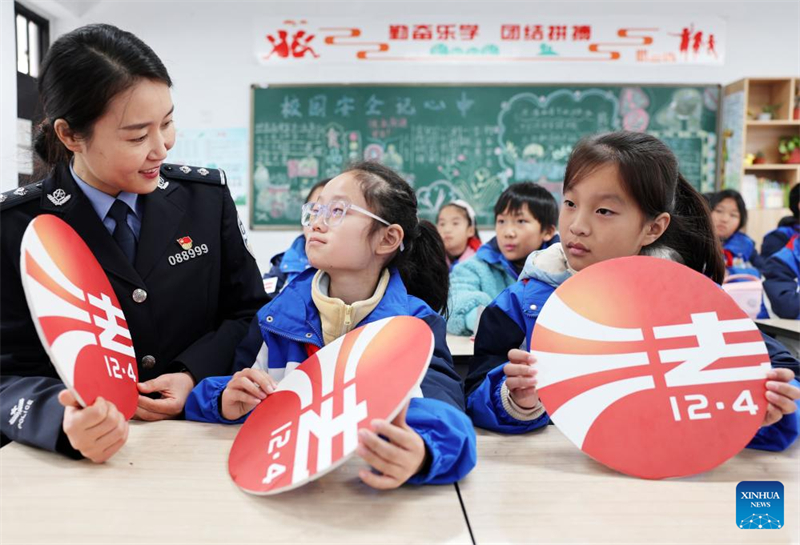 La Chine célèbre la 10e journée nationale de la Constitution