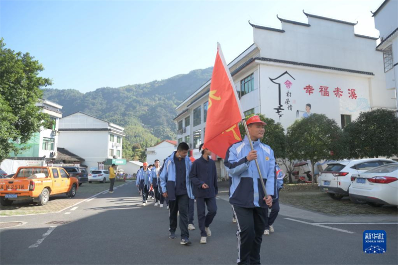 Fujian : la belle évolution du village de Chixi, ? le premier village de lutte contre la pauvreté en Chine ?