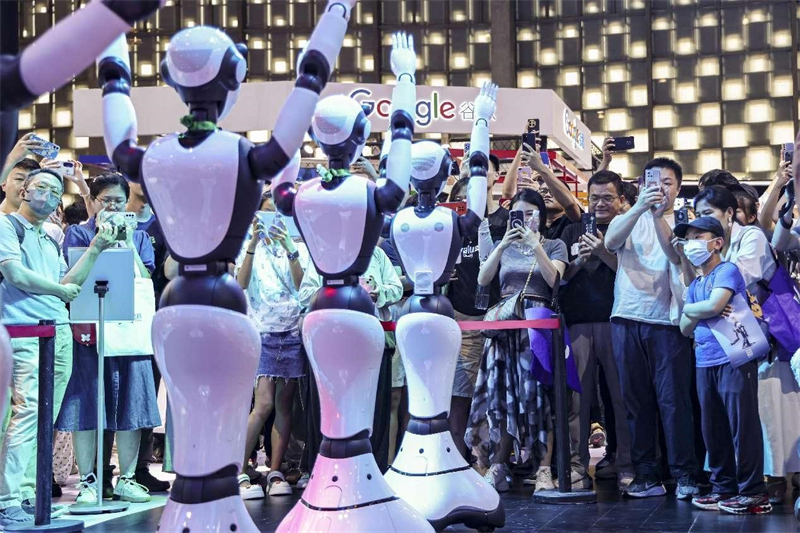 Shanghai fait de grands progrès dans l'industrie des robots intelligents