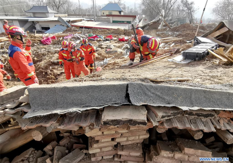 La Chine intensifie son secours aux régions frappées par le séisme