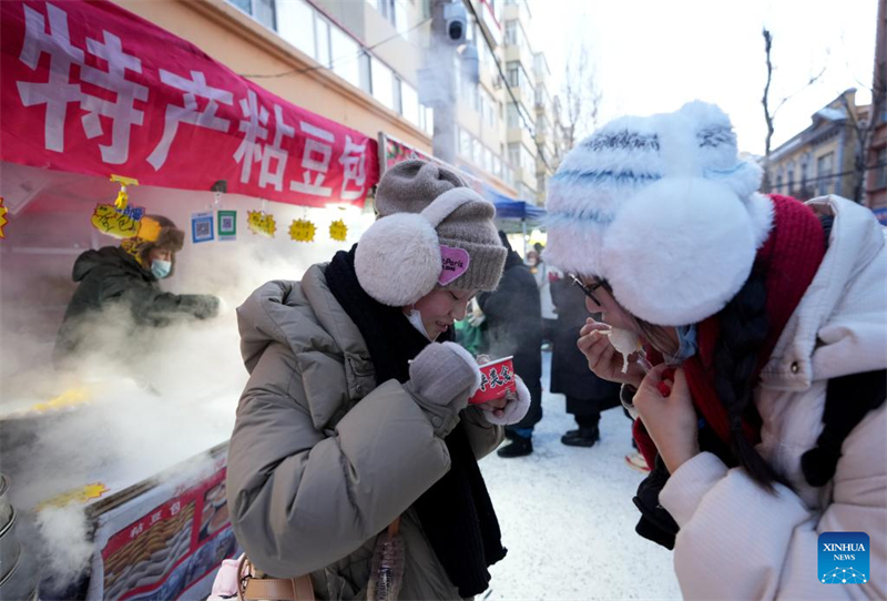 Heilongjiang : les marchés matinaux de Harbin séduisent les touristes