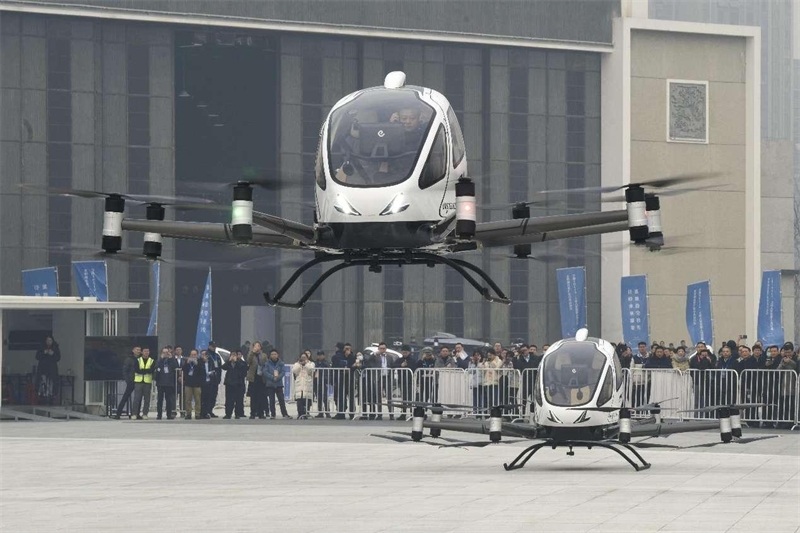 Une exposition sur les réalisations de l'économie de basse altitude organisée à Wuhu, dans la province de l'Anhui (est de la Chine), le 16 septembre 2023. (Cheng Yibao / Pic.people.com.cn)