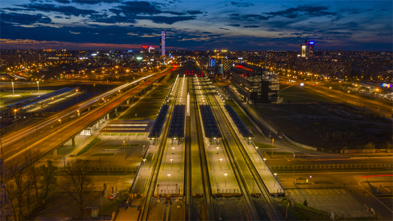 Le tron?on ferroviaire à grande vitesse serbe Belgrade-Budapest fête son 2e anniversaire