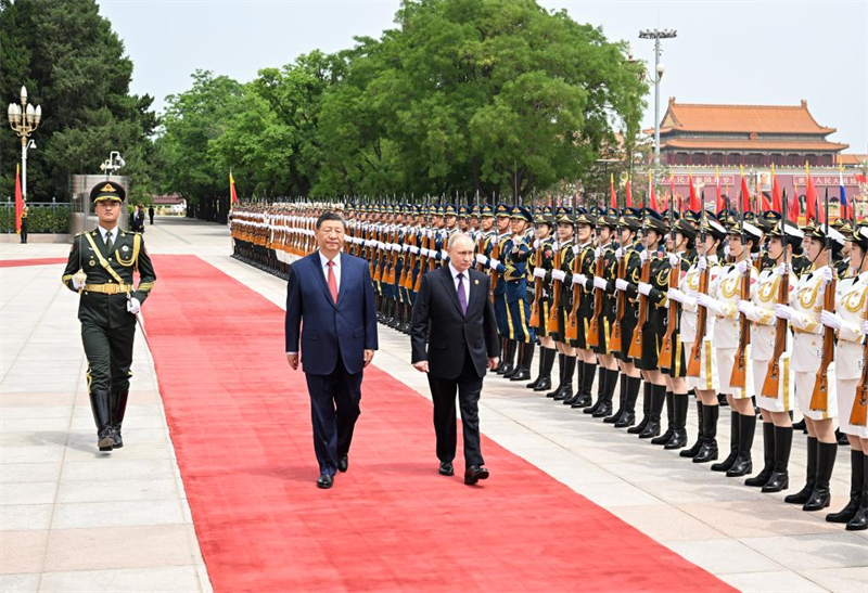 Xi Jinping s'entretient avec Vladimir Poutine, tra?ant la voie pour renforcer les relations