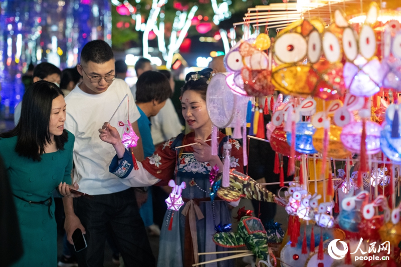 Shaanxi : comme la ville de Xi'an est belle la nuit !