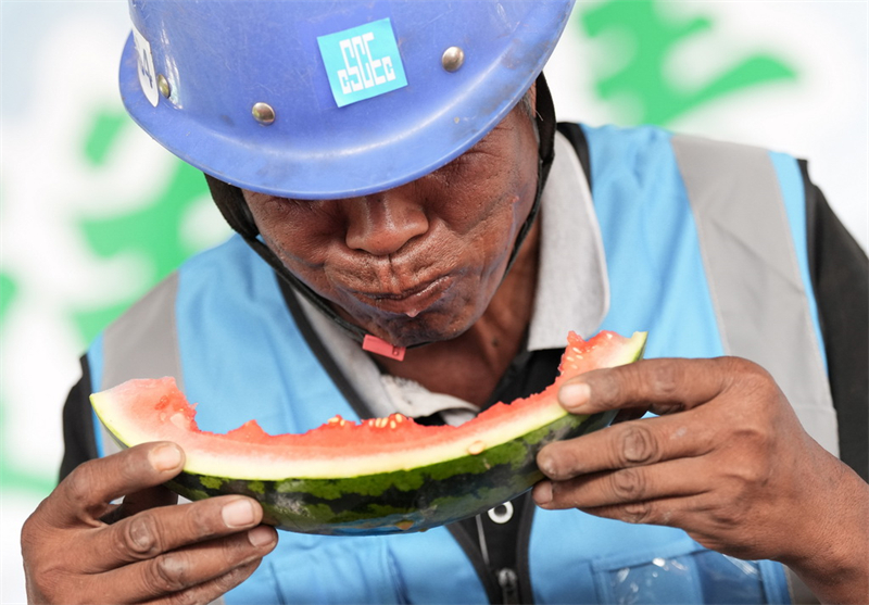 La Chine prend soin des travailleurs soumis à des températures élevées