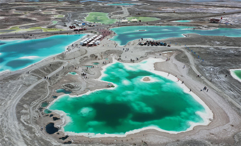 Qinghai : la beauté du lac Feicui à Dachaidan