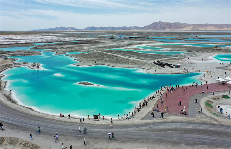 Qinghai : la beauté du lac Feicui à Dachaidan