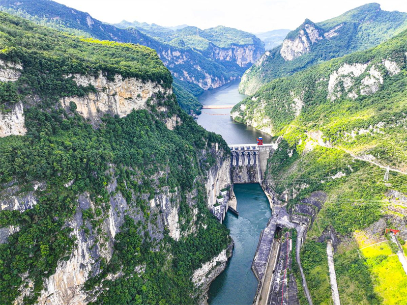 Guizhou : la centrale hydroélectrique de Suofengying, magnifique et pittoresque au c?ur des montagnes