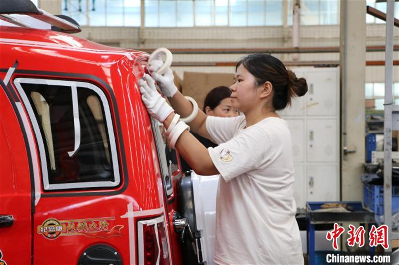 Henan : un tricycle motorisé sort des cha?nes toutes les 15 minutes à Luoyang, la ? capitale chinoise des tricycles ?