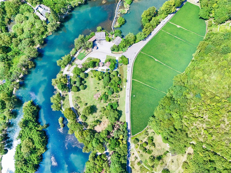 Guizhou : la plage de la rivière Shili de Guiyang devient un couloir écologique