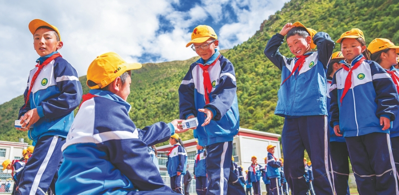 Xizang : le summum de l'apprentissage dans une école à 4 000 mètres d’altitude à Nyingchi