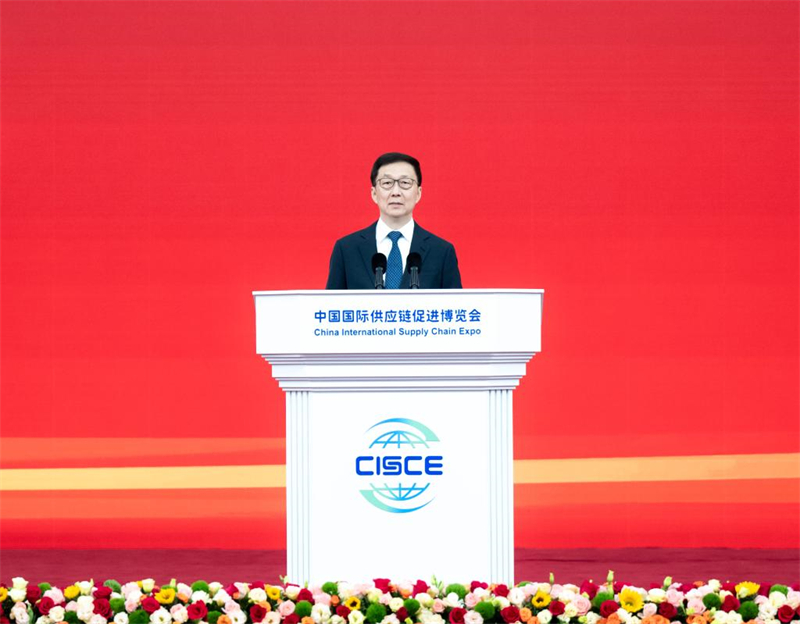 Le vice-président chinois propose une coopération en matière de cha?nes industrielles et d'approvisionnement mondiales