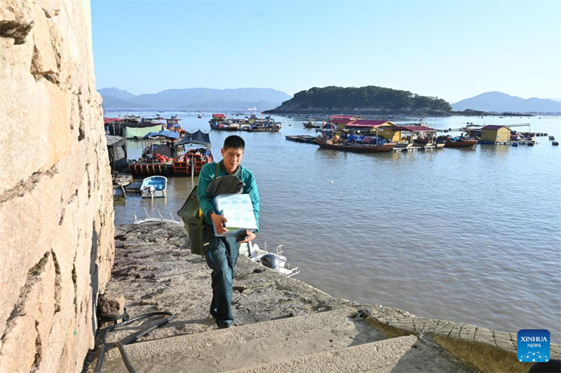 Fujian : la vie d'un facteur dévoué sur une route postale maritime unique