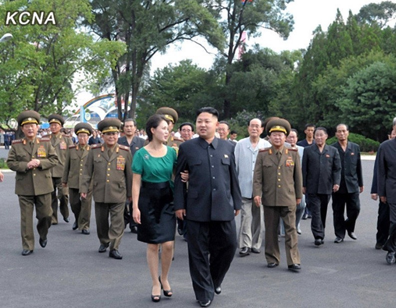 Les looks de Ri Sol-ju, la ? Carla Bruni nord-coréenne ? (8)