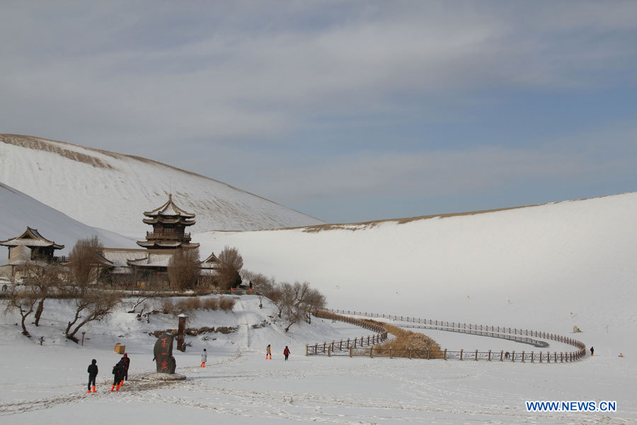 Paysage enneigé à Dunhuang